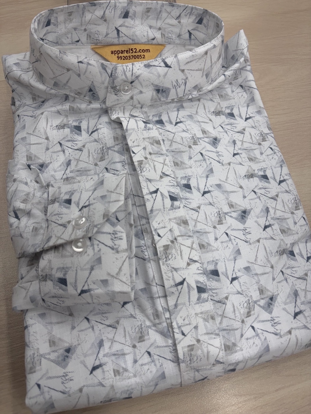 le Size, 40, 44  